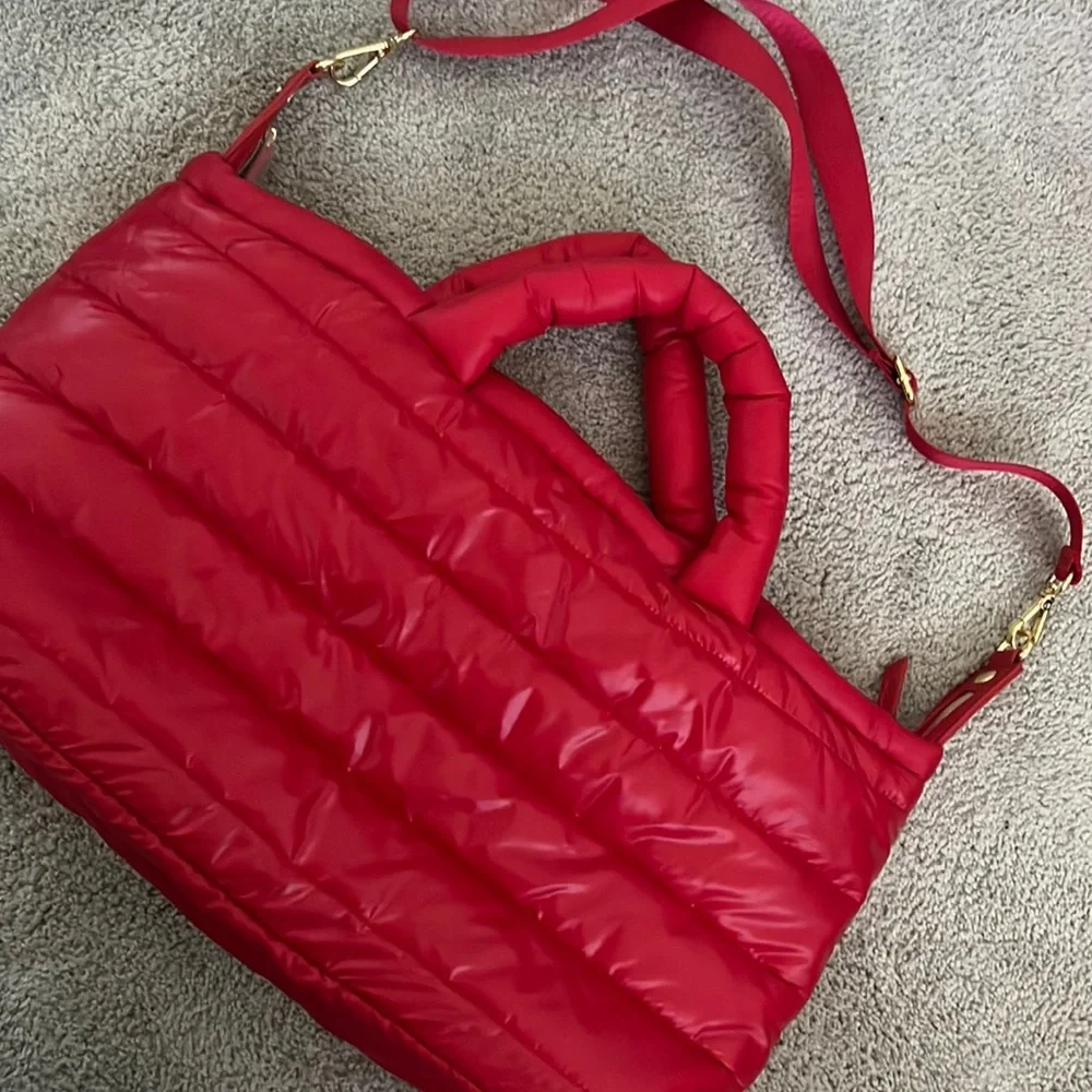 Puffer Quilted Tote Bag in Red with Detachable Strap